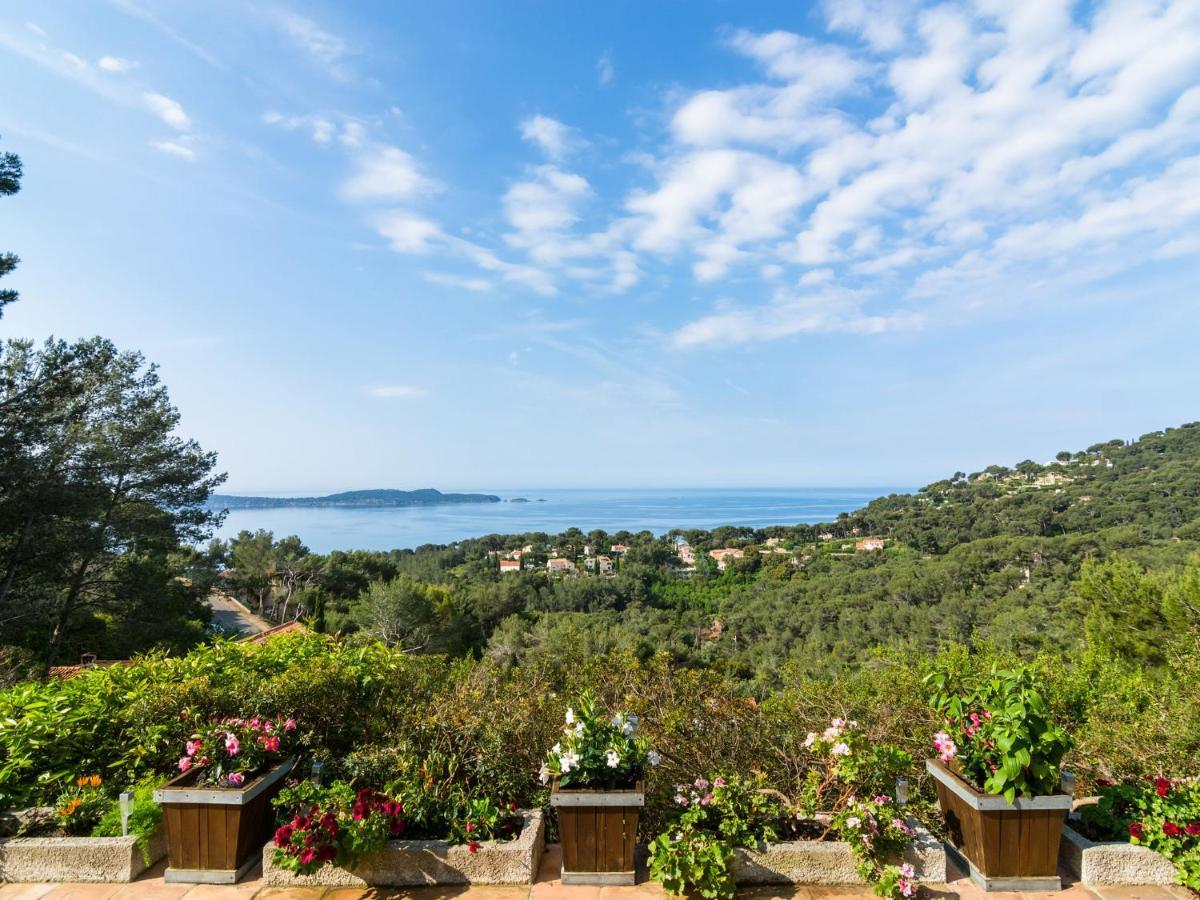 Pretty House With Sea View On The Hy Res Villa Hyères Kültér fotó